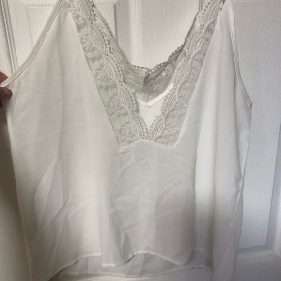 Set of 2 SHEIN camisoles - Picture 8 of 16